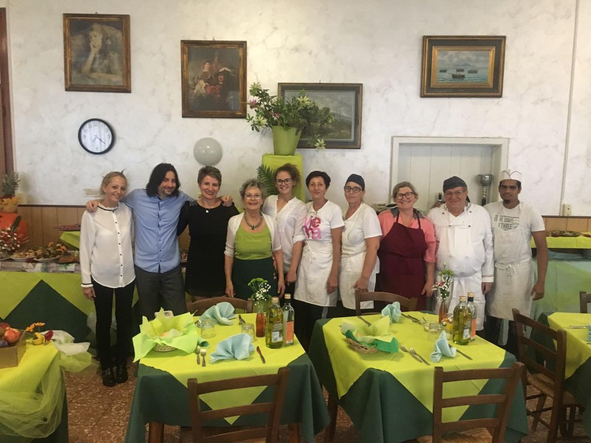 Hotel Taormina ลิโดดิเยโซโล ภายนอก รูปภาพ